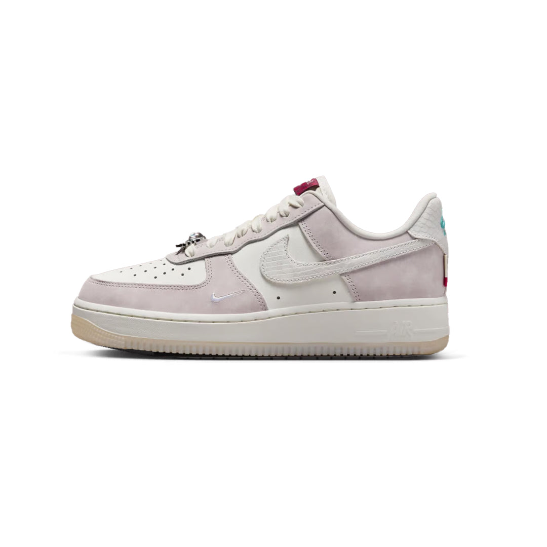 Nike Vomero5 "Sashiko"