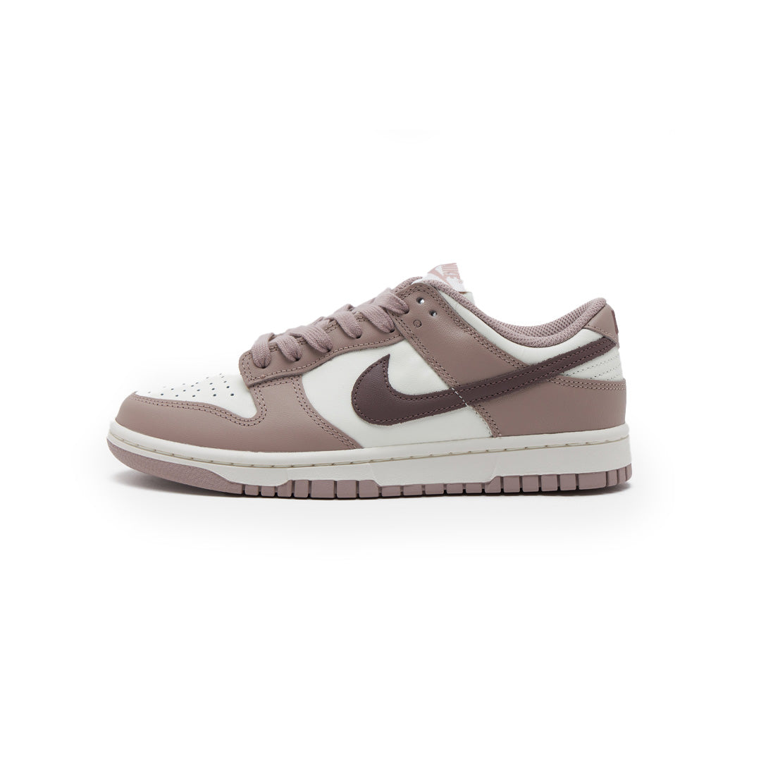 Nike Dunk Low "Diffused Taupe"
