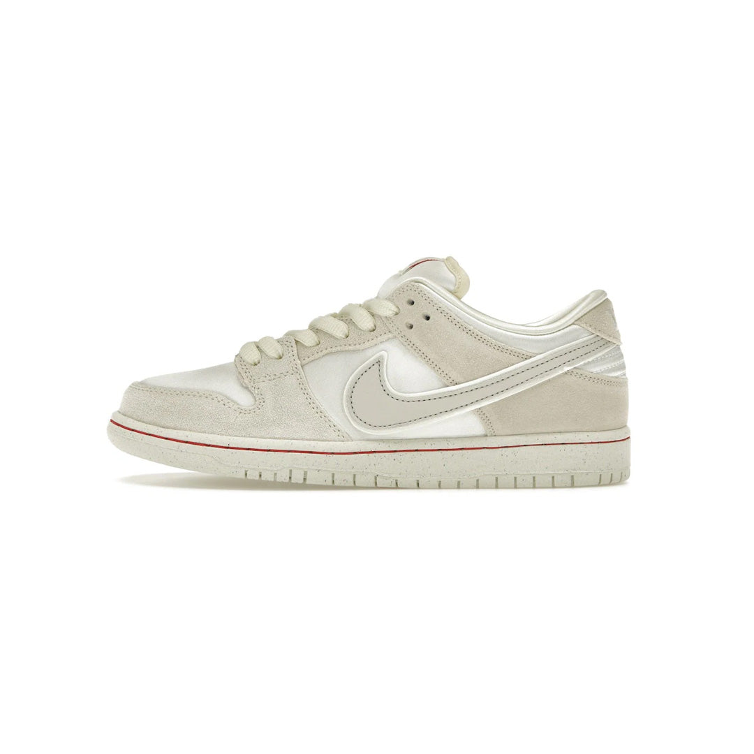 Nike SB Dunk Low Safari Swoosh "Chlorophyll"