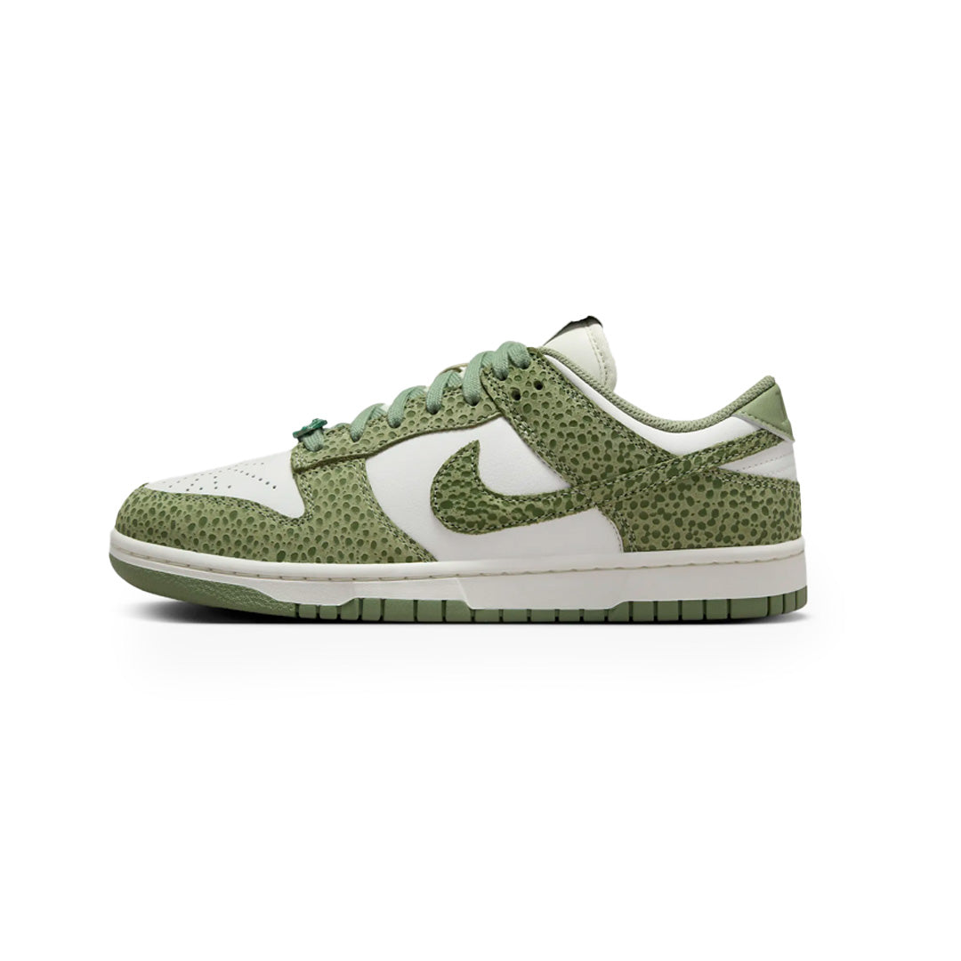 Nike Sb Dunk Low Safari Swoosh "Chlorophyll"