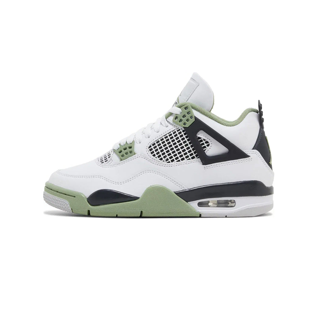 Nike Aj4 Retro "First Class"