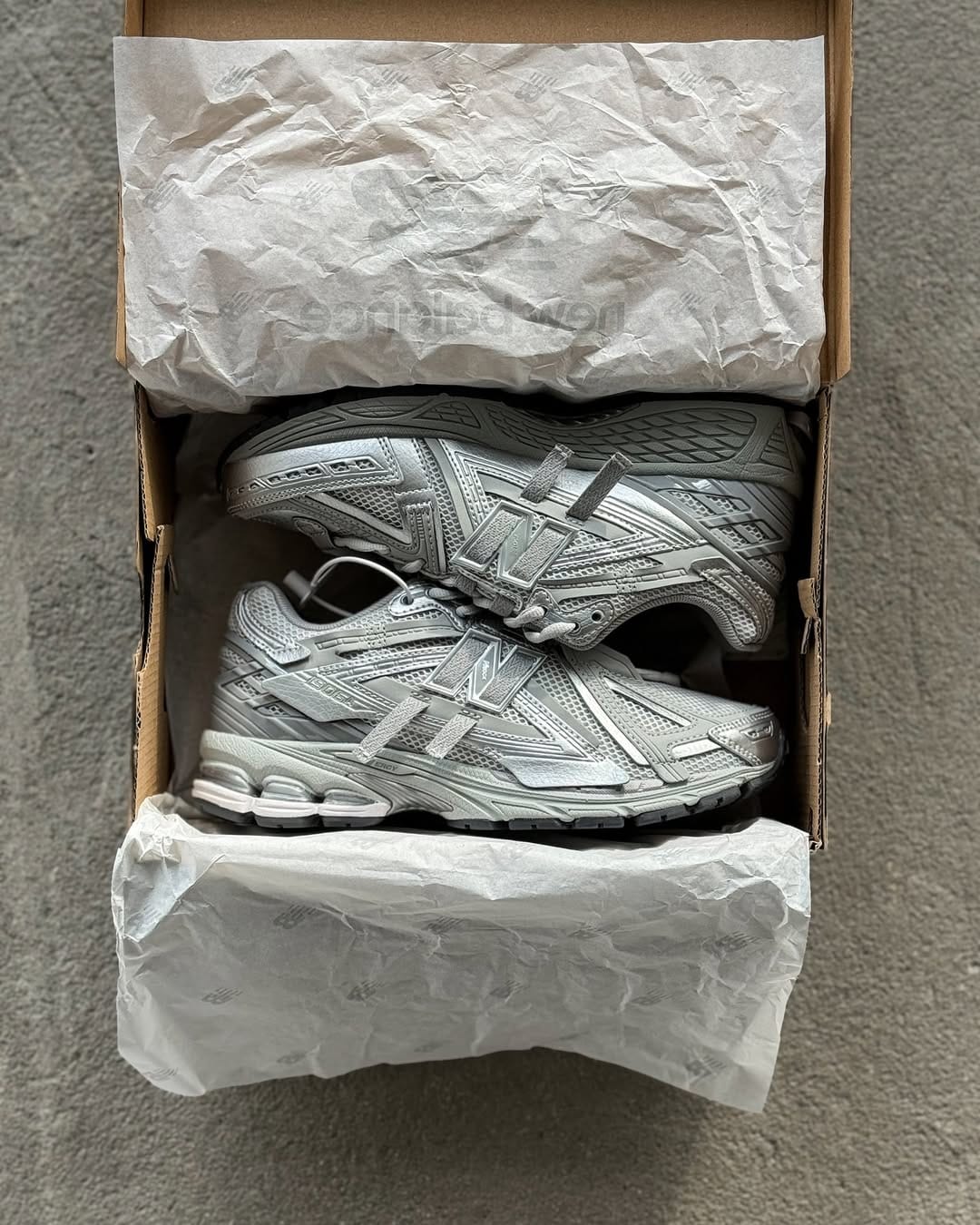 New Balance 1906A "Concrete Silver Metallic"