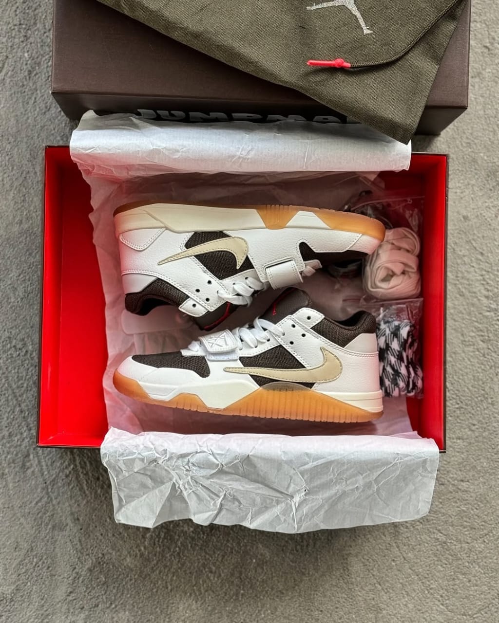 Nike Jordan Jumpman Jack X Travis Scott "Sail"