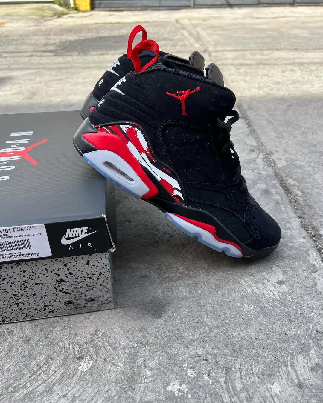 Nike Air Jordan Mvp "Varsity Red"
