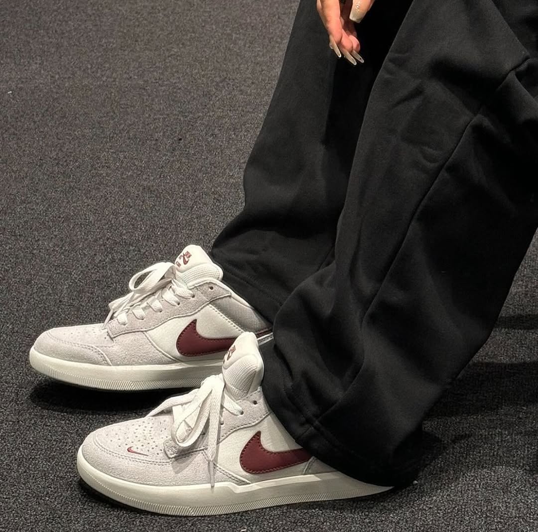 Nike SB Force 58 platinum tint grey-dark team red