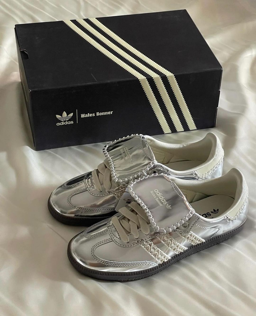 Adidas Originals Ozmillen "Silver/Blue"