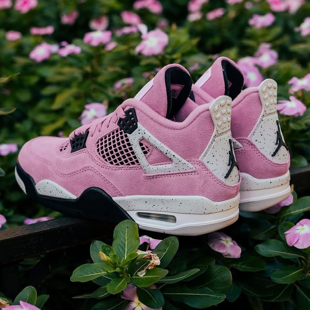 Nike AJ4 Retro "Orchid"