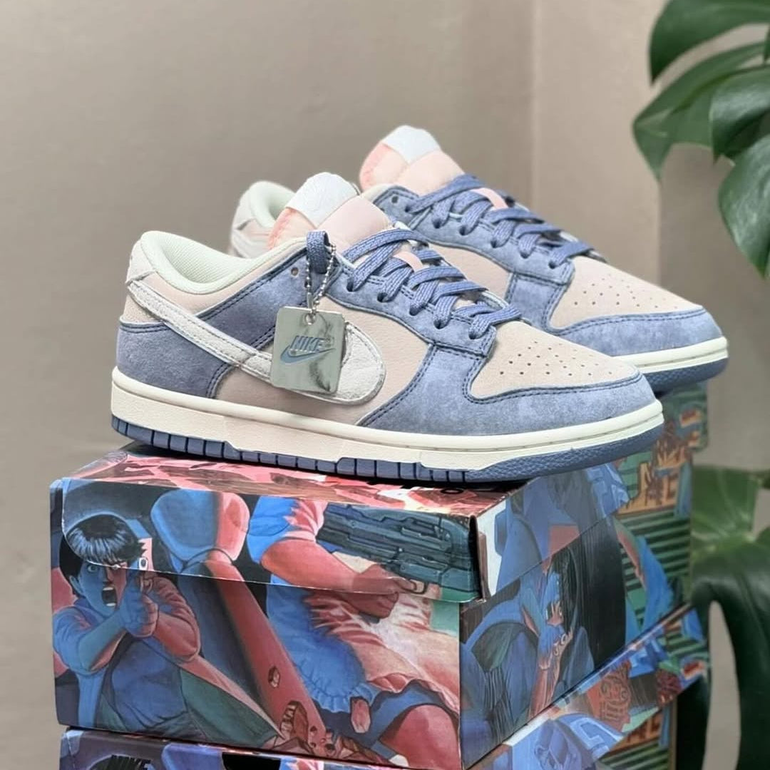 Otomo Katsuhiro x Nike SB Dunk Low "Suede Blue"