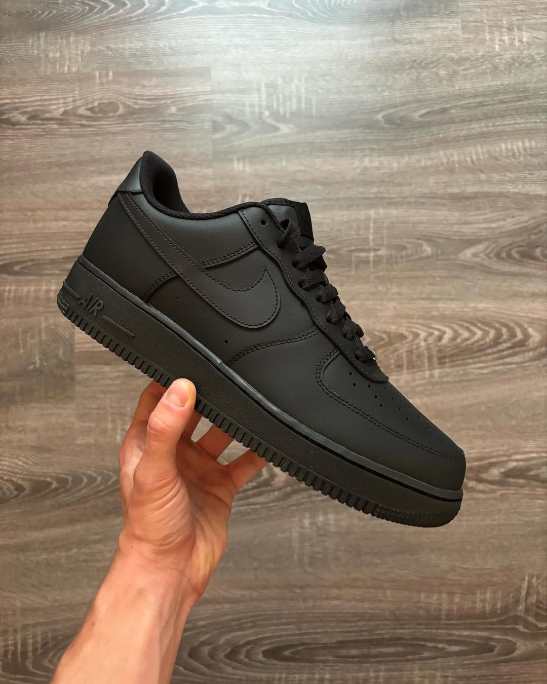 Nike Air Force One "Triple Black"