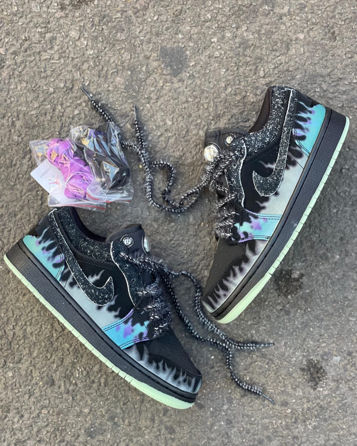 Nike Aj1 Retro X Halloween "Black Cat"