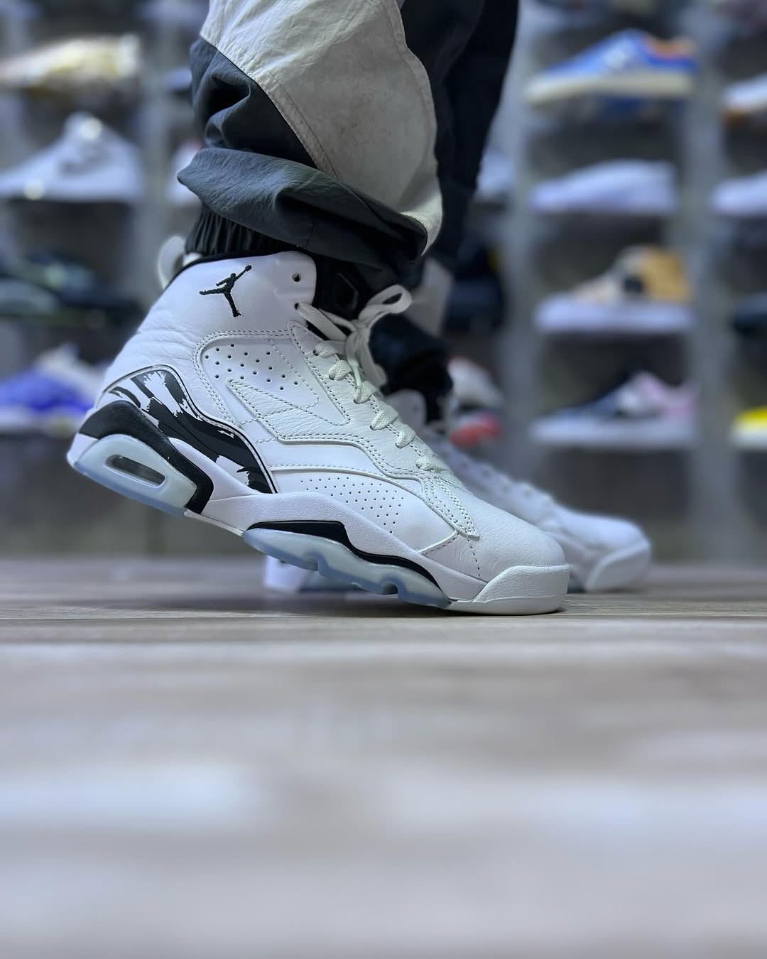 Nike Jordan Jumpman MVP "White Black "