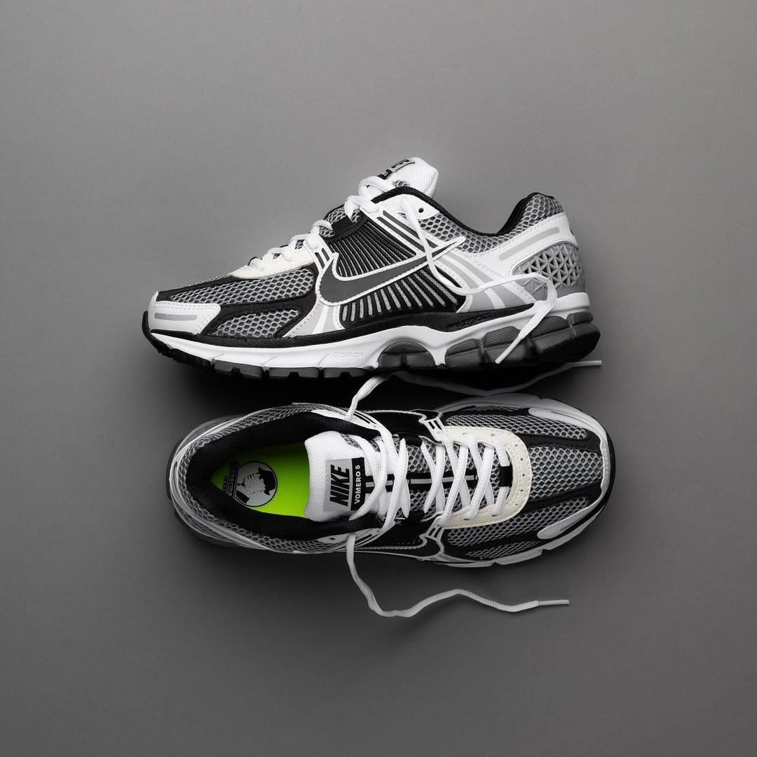 Nike Zoom Vomero 5 "Grey Black White"