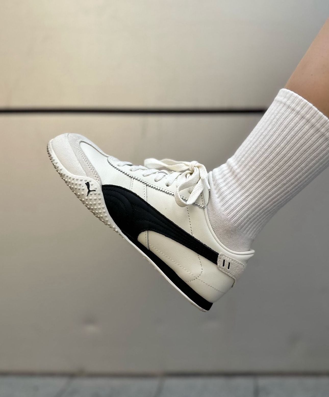 Puma Bella UT "White / Black"